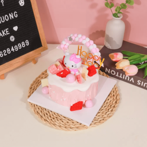 Bánh kem hello kitty dễ thương