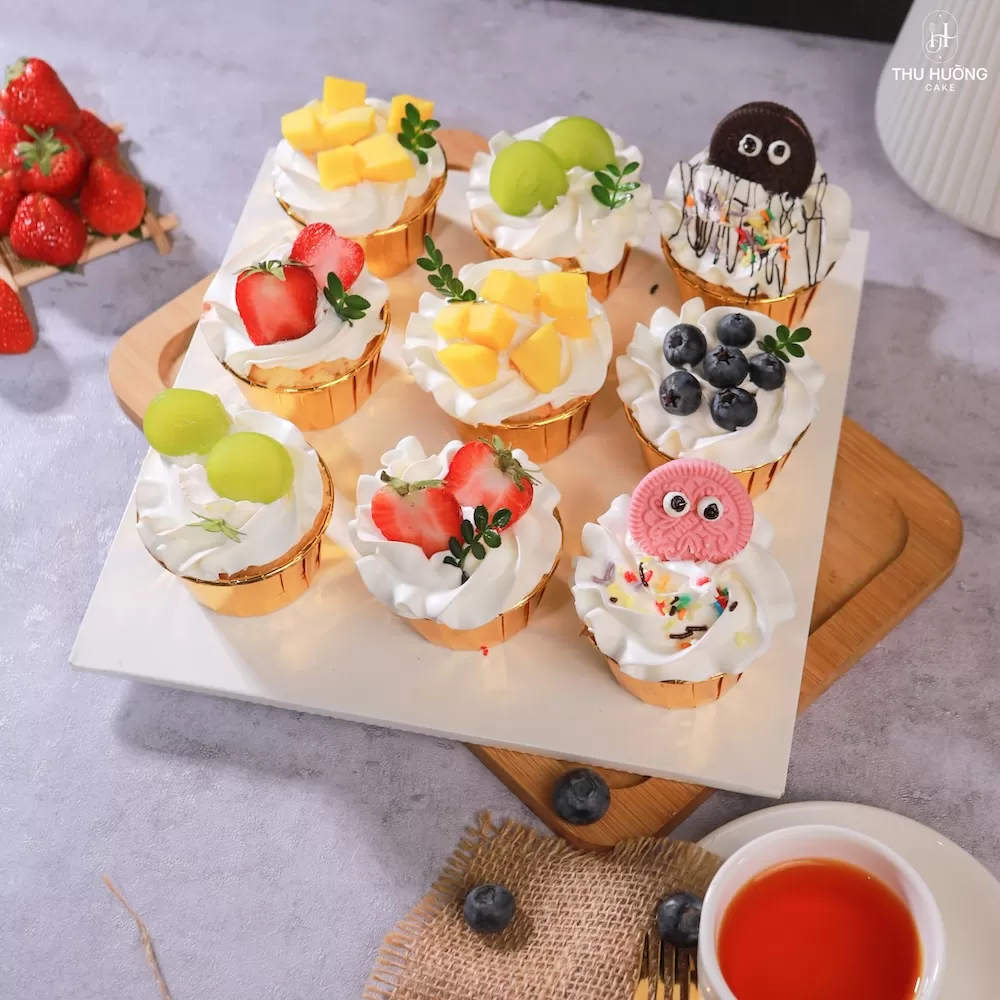 set banh cupcake sinh nhat tphcm